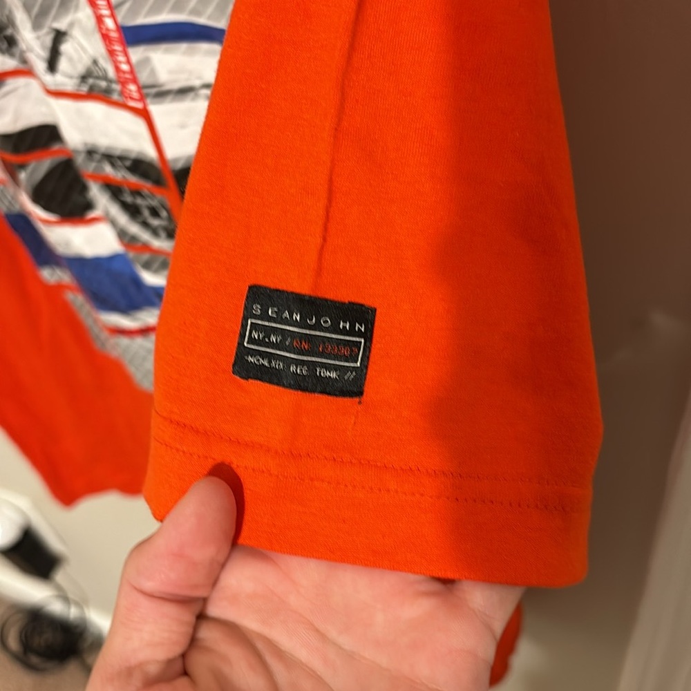 Brand new excellent condition t shirt. - Picture 4 of 4